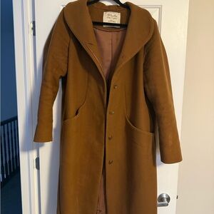 Aritzia Cocoon Coat - Size XL